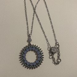 Necklace With Pendant 