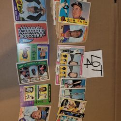 Lot 4 100 Plus Vintage Baseball Cards