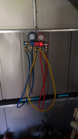 Gage Manifold For HVAC 