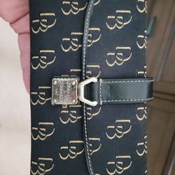 Dooney &Bourke Wallet