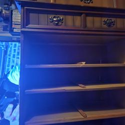 Free 5 Drawer Standing Dresser
