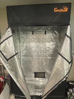Gorilla Grow Tent 2x4 (GGT24) – Good Used Condition | $100 OBO