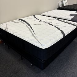 BRAND-NEW Kings, Queens, Fulls, Twins 50% OFF Retail! $40 Take Home
