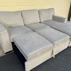 Gray Bob’s Furniture Sectional Couch Sofa With Pull Out Bed & Storage