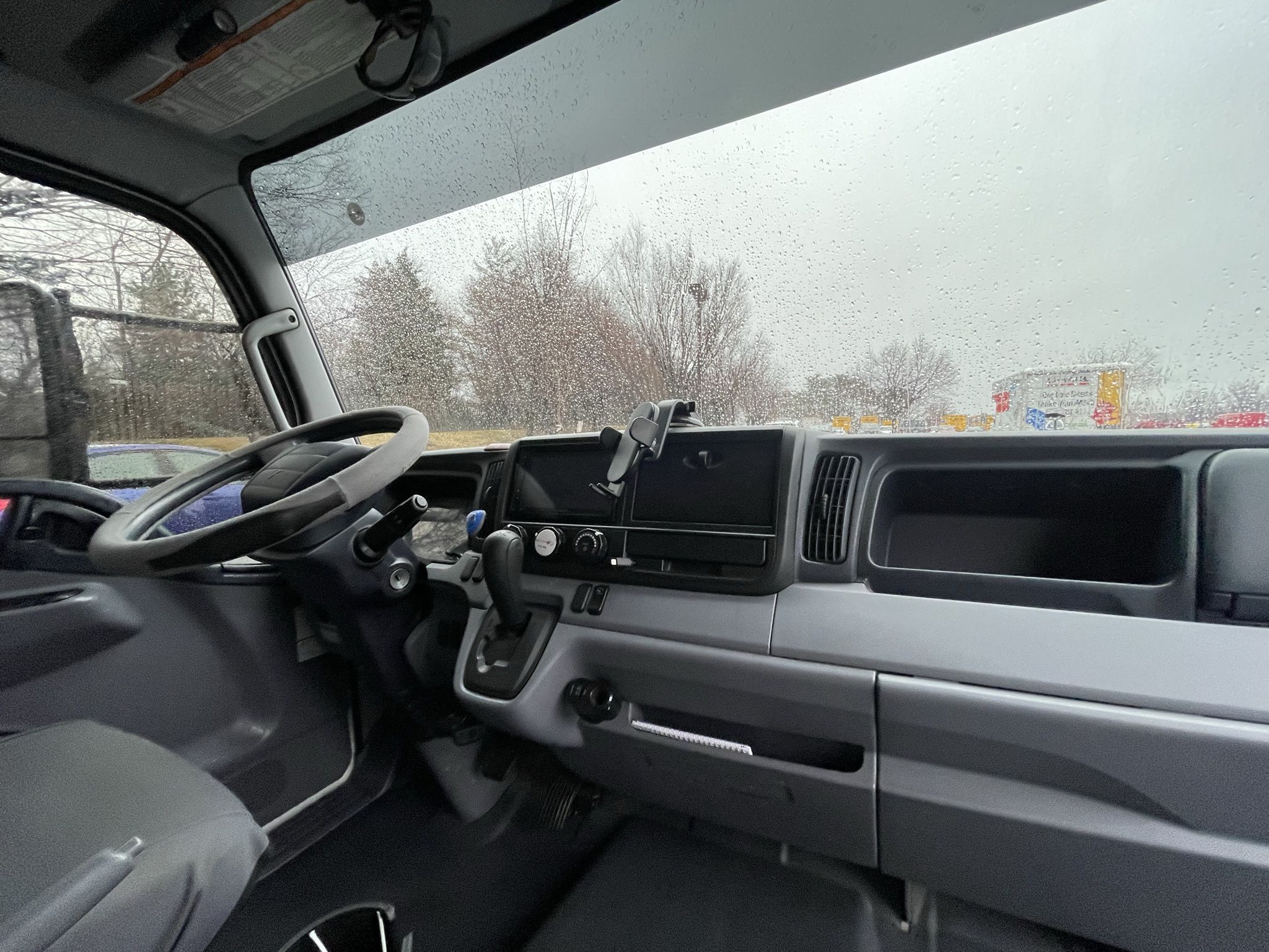 2015 Mitsubishi Fuso 160