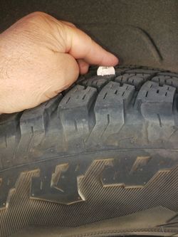 Set Of 5 Jeep JL Sahara Tires & Wheels