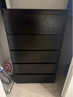 5 Drawer dresser