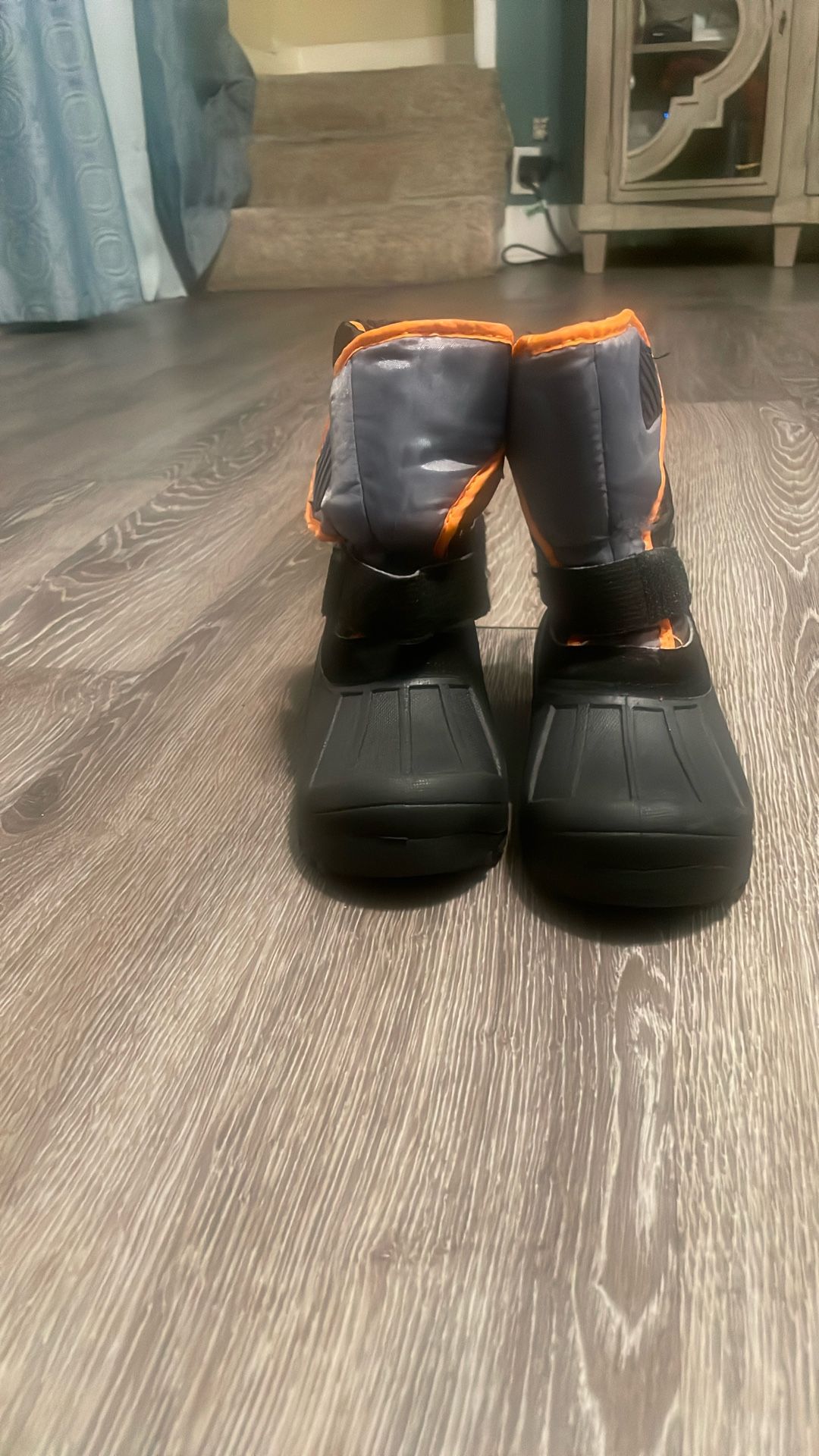 Kids Snow Boots/ Botas Para La Nieve