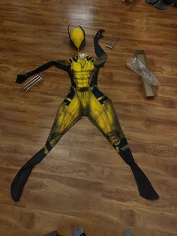 Wolverine Cosplay Costume with Claws