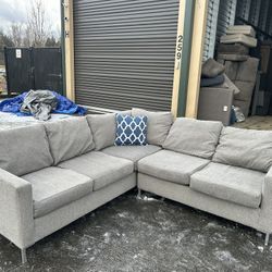 Sectional couch