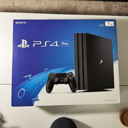 PlayStation 4 Pro With God Of War Game