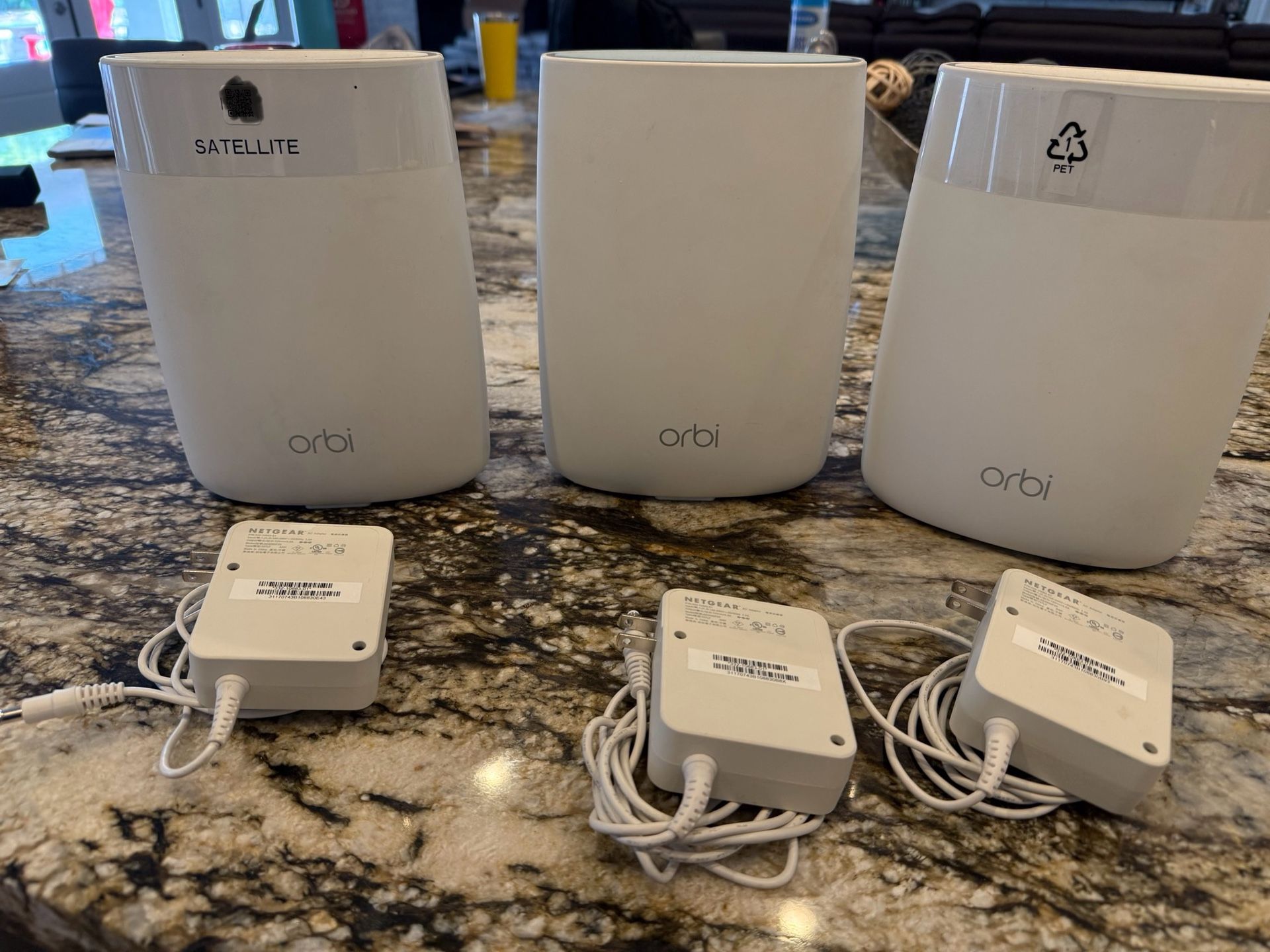 Orbi Whole Home Mesh WiFi System