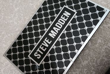 Steve Madden Gift Set