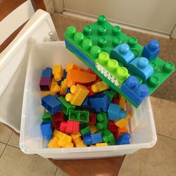 Block Building For Kids To Play