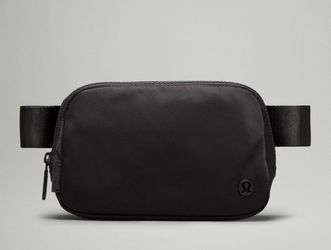 Lululemon Fanny