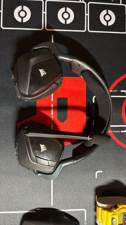 Corsair Gaming Headset and Mouse combo