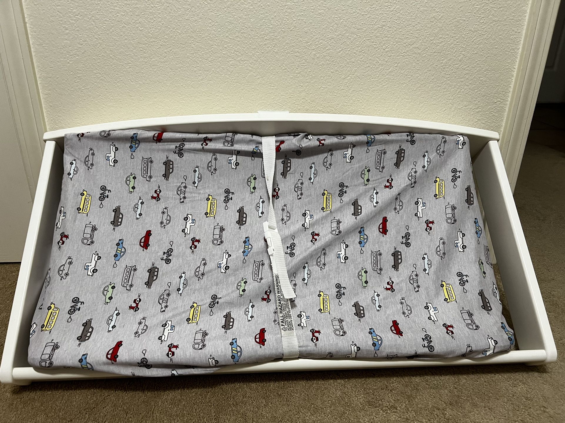 Kids Changing Table And Pad 