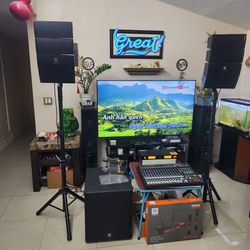 Pro. Complete Line Arrays Speakers, Console Mixer, JBL Receiver, 2 Wireless Microphones System ,           Summer  Special 🎉🔊🎤🎶💕