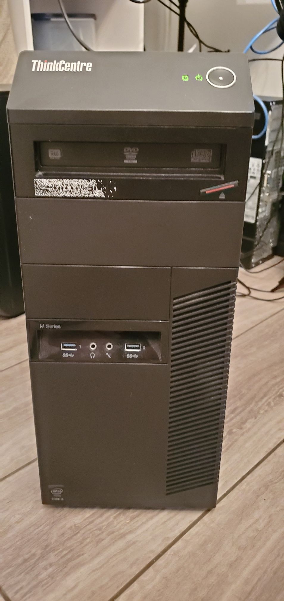 Lenovo M83 Desktop, Win10Pro, 8GB, 500HD