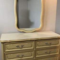 French Provincial Dresser w/mirror (Henry Link)