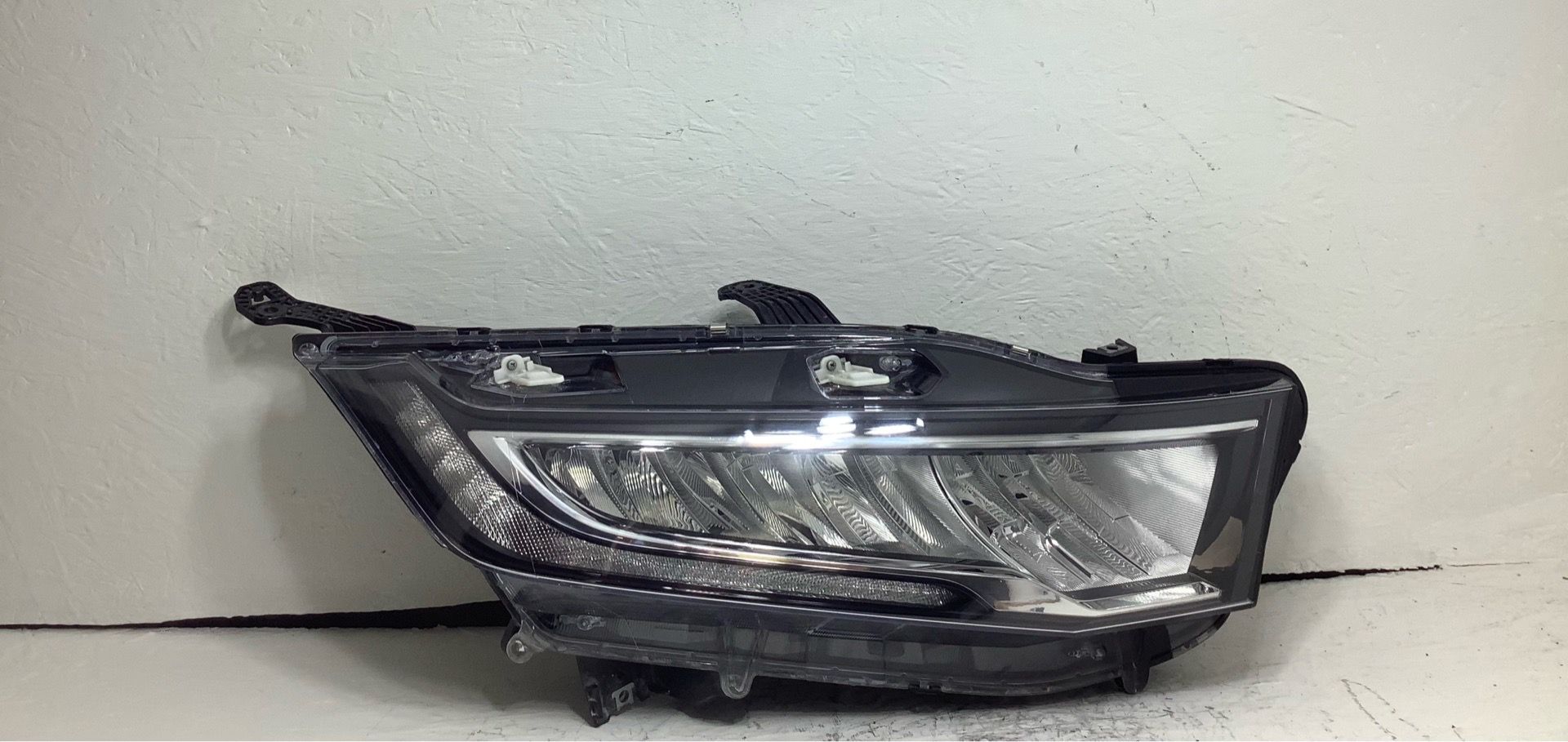 2021 2025 Honda Odyssey right LED headlight (2F)
