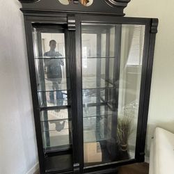 Glass Display 
