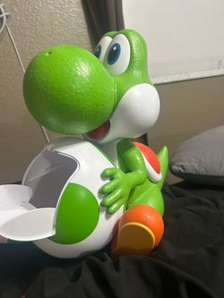 Yoshi popcorn container