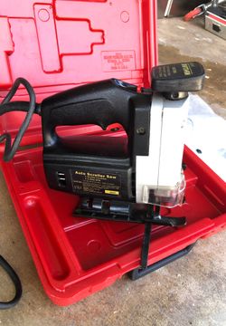 Auto-Scroller Saw