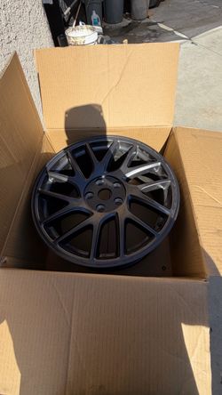 Tesla OEM Photon wheels