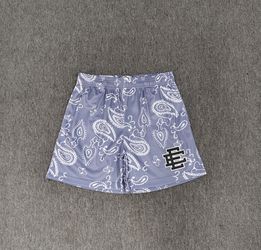 Ee Shorts