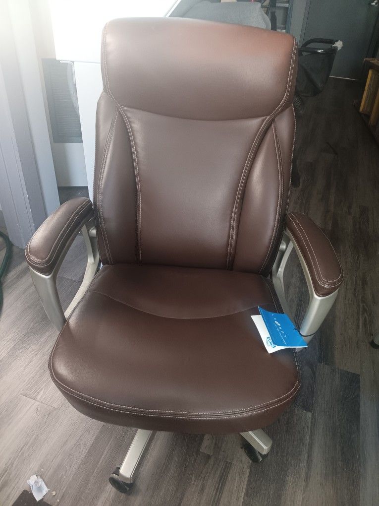 Executive Chair
