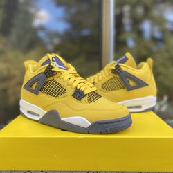 Jordan 4 Lightning GS Size 5