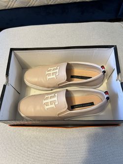 women's shoes, size 7-7.5
