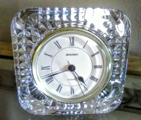 VINTAGE LEAD CRYSTAL STAIGER WEST GERMAN BATTERY OPERATED QUARTZ CLOCK
