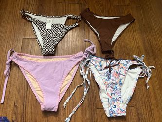 4 New Woman Pants Top Size S and Bottom Size XL . Each 1$