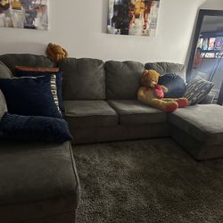 Grey Sectional 600 Slightly USED delivery Offered Based On Location!!!! BEST OFFER!!
