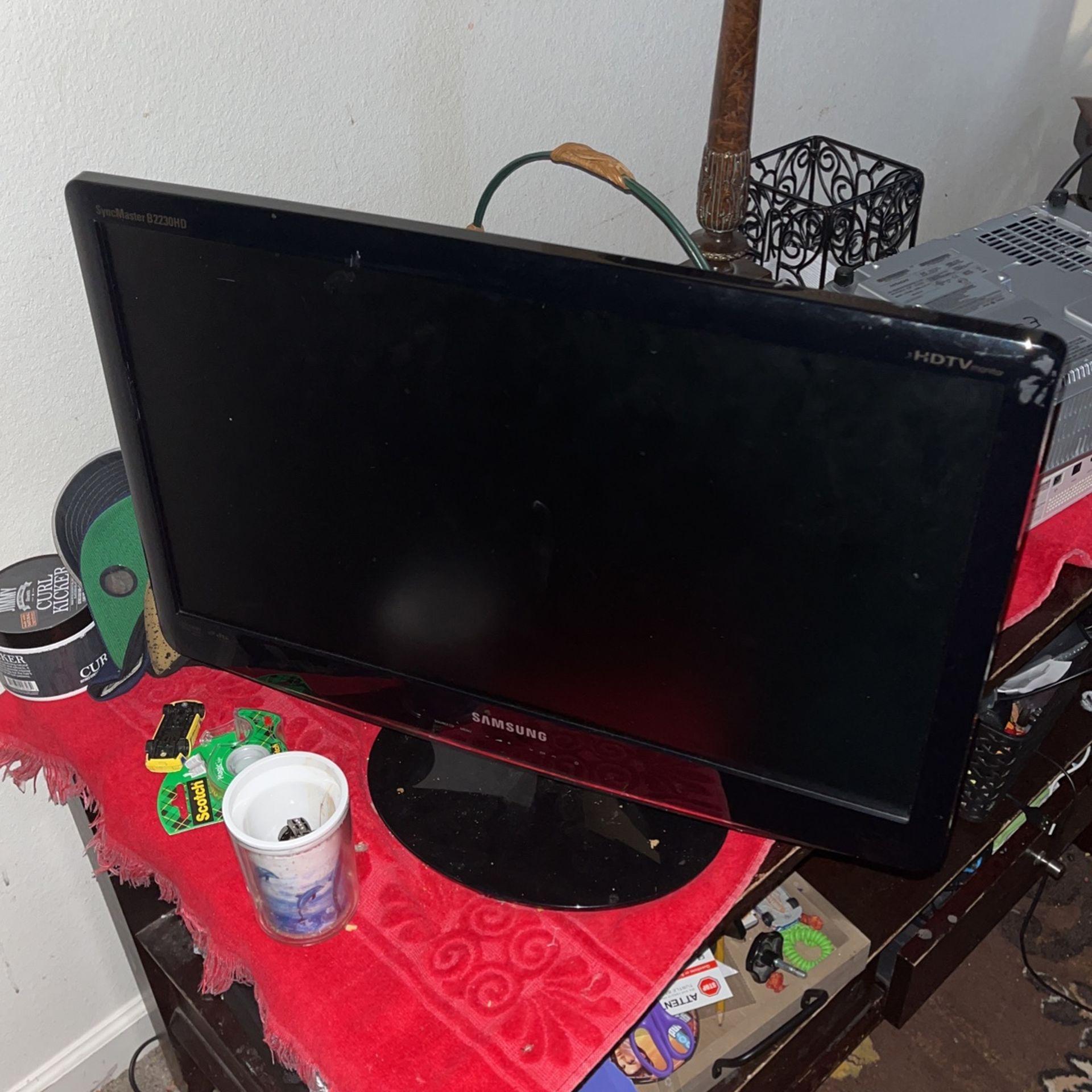 Monitor Comes With Charger