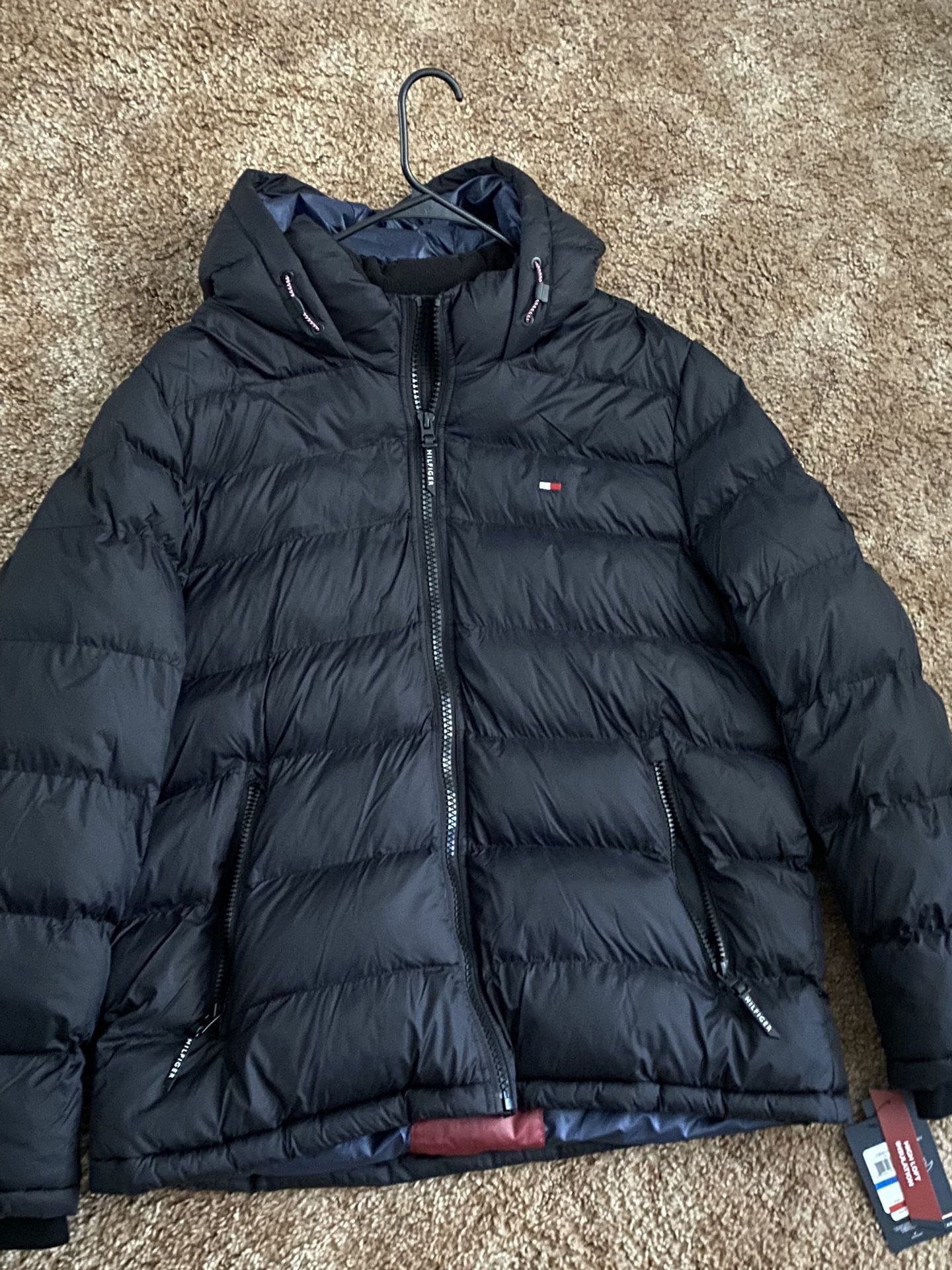 TOMMY HILFIGER PUFFER JACKET BLACK XL NEW
