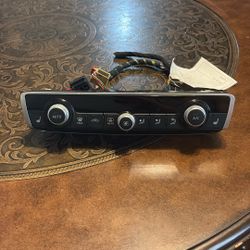 2016 Audi A3: Heat/AC Controller, Dual Zone With Heated Seats