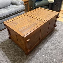 Coffee Table With Storage 