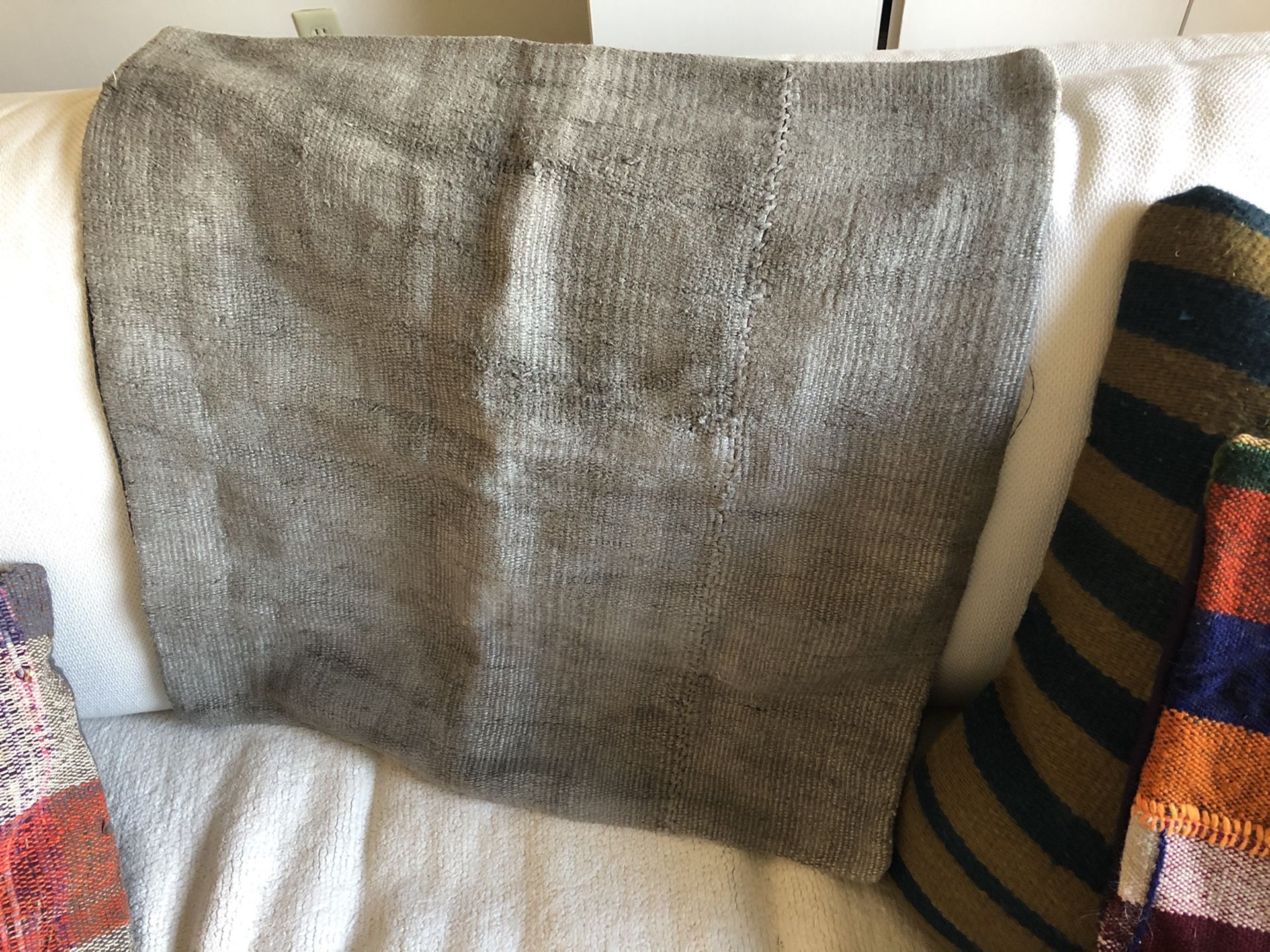 24 x 24 hemp pillow case. Light grey