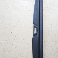 OEM TOYOTA 4RUNNER 2010-2020 BLACK REAR CARGO TONNEAU COVER