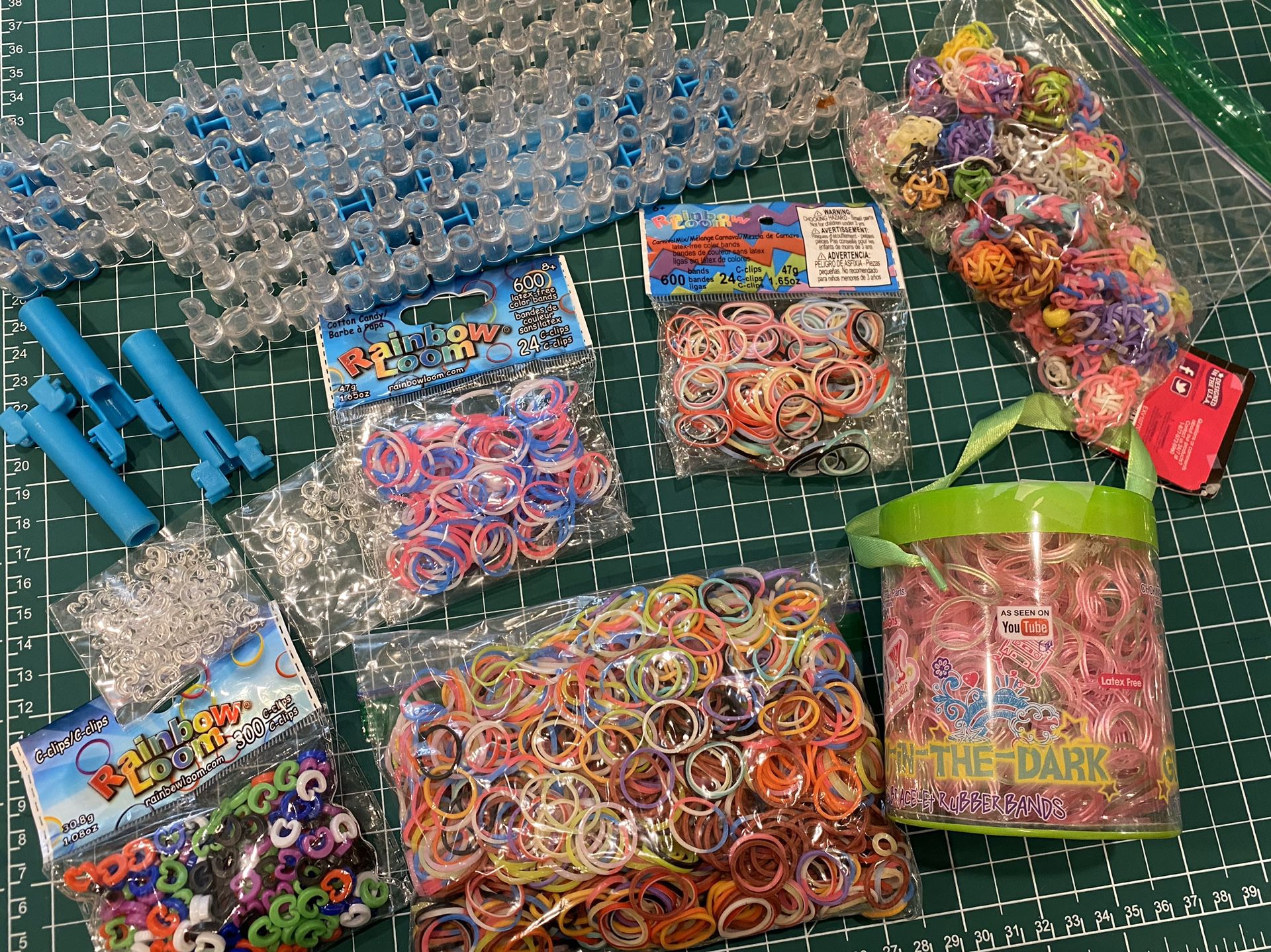 Rainbow Loom kit only $8 for all