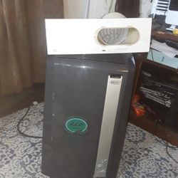 DeLonghi Portable Air Conditioner 12,500 BTU Model: PAC AN125ESB