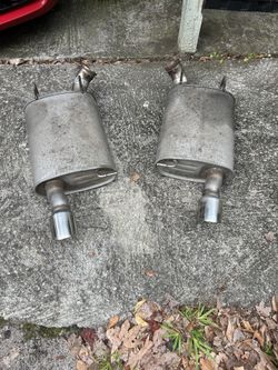 2011 Mustang GT Muffler With Tips