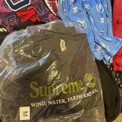 Supreme Timberland Crewneck Sweater Brand New $180