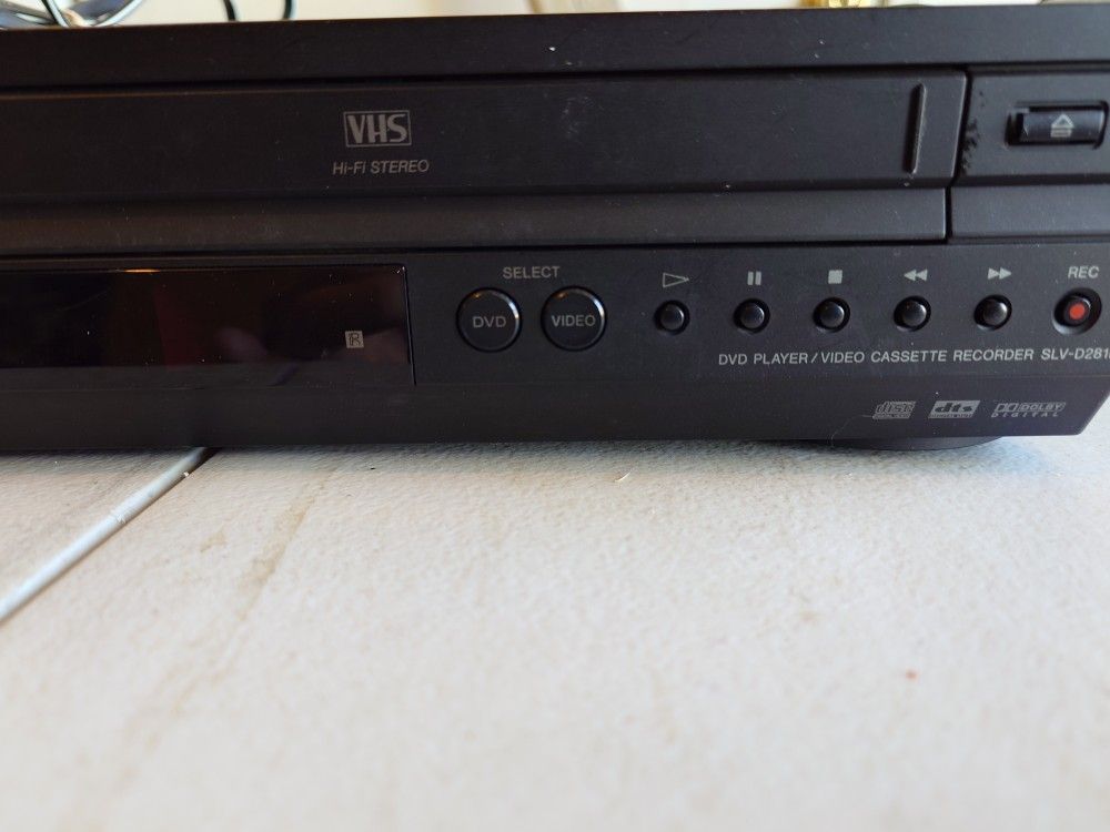 Sony DVD Player/Vhs video Cassette Recorder SLV - D281p