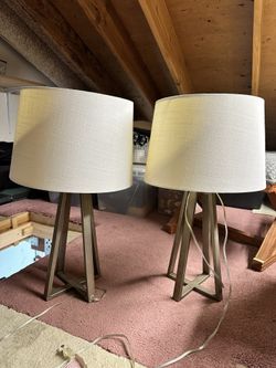 2 Lamps 