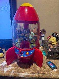 Disney Pixar Toy Story Pizza Planet Space Crane Claw Machine Works!