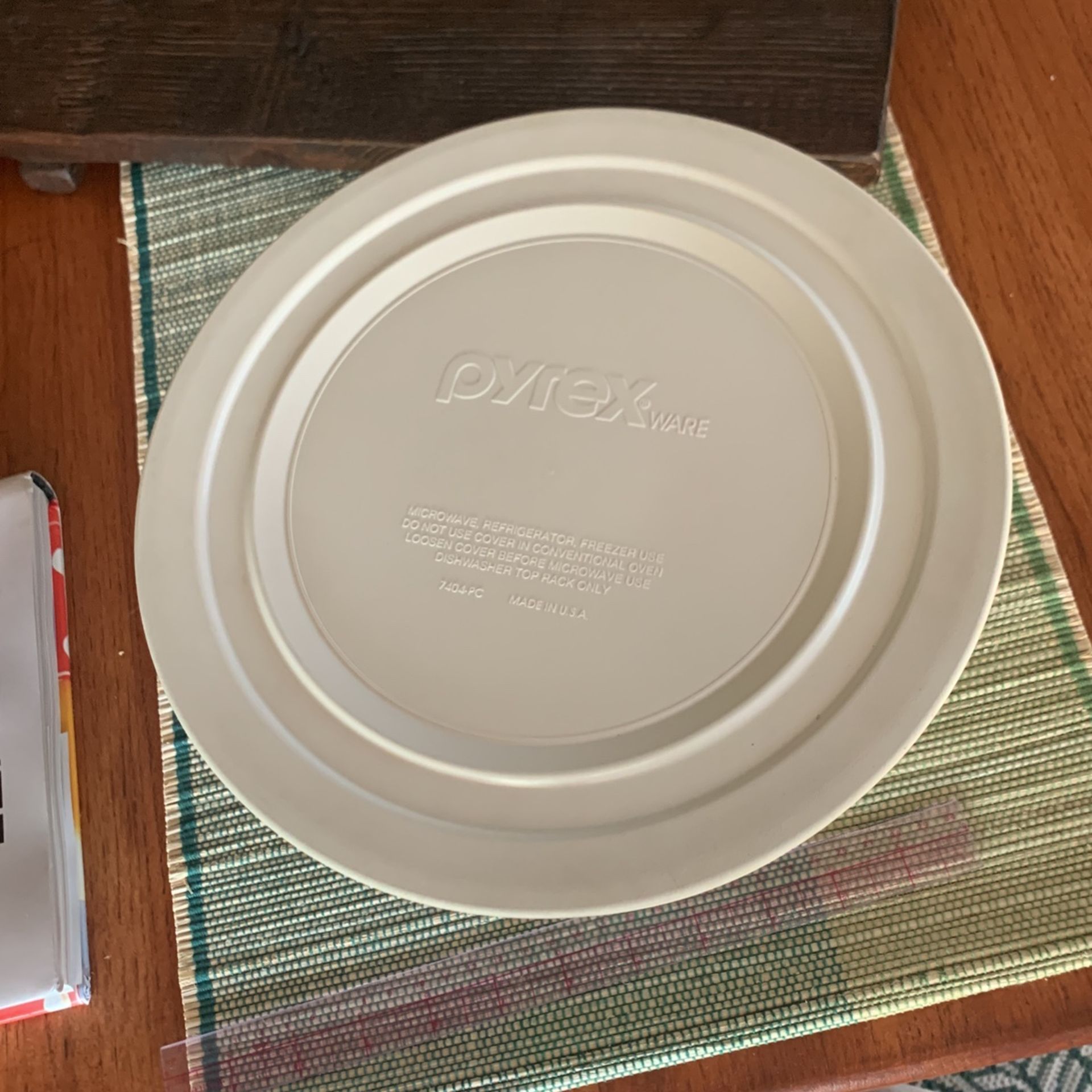 Large Vintage Pyrex Bowl